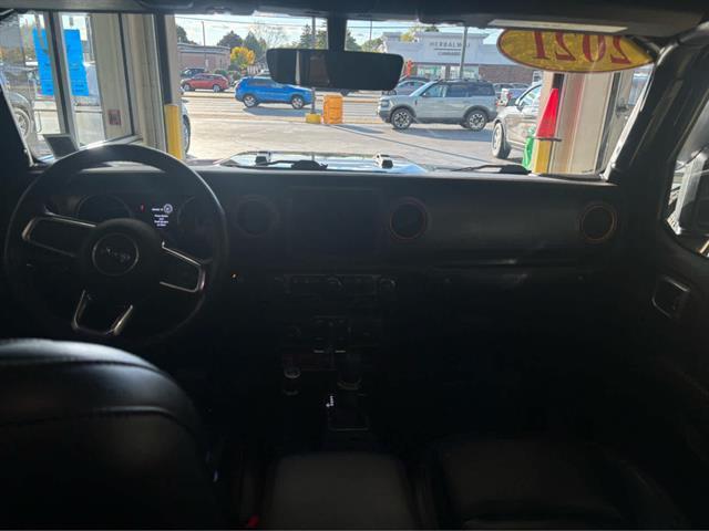 used 2021 Jeep Gladiator car, priced at $37,137