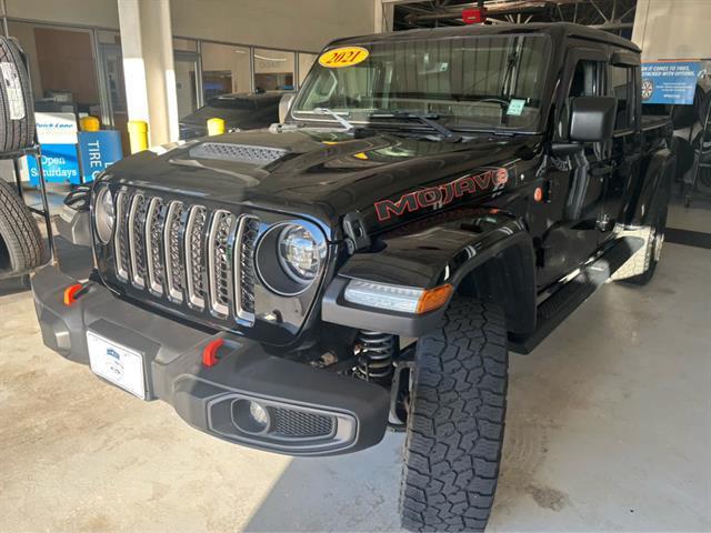 used 2021 Jeep Gladiator car, priced at $37,137