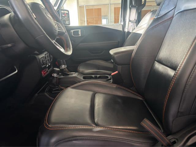 used 2021 Jeep Gladiator car, priced at $37,137