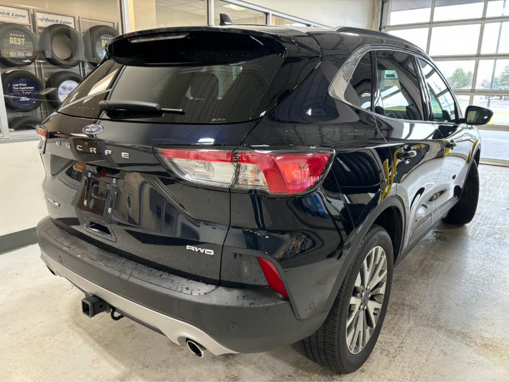 used 2021 Ford Escape car, priced at $25,118