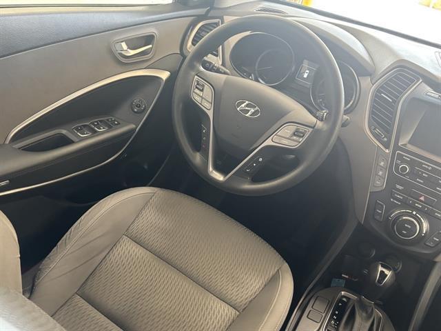 used 2019 Hyundai Santa Fe XL car, priced at $18,900