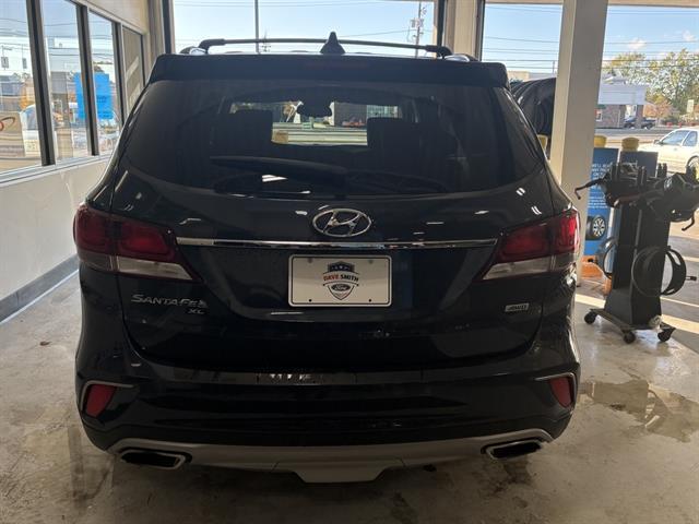 used 2019 Hyundai Santa Fe XL car, priced at $18,900