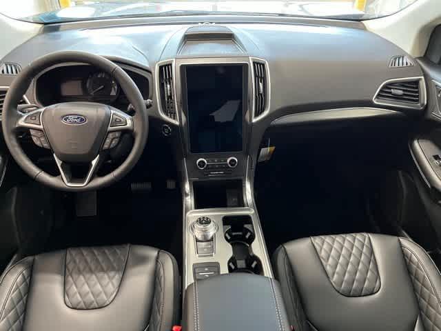 new 2024 Ford Edge car, priced at $39,001