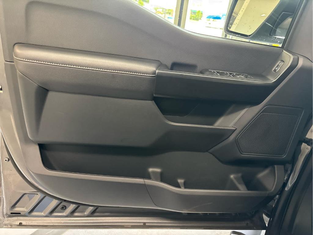 new 2025 Ford F-150 car, priced at $48,401
