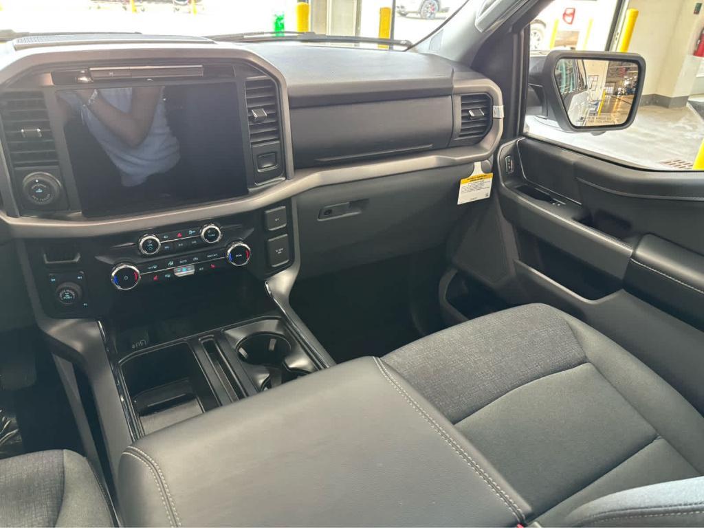 new 2025 Ford F-150 car, priced at $53,859