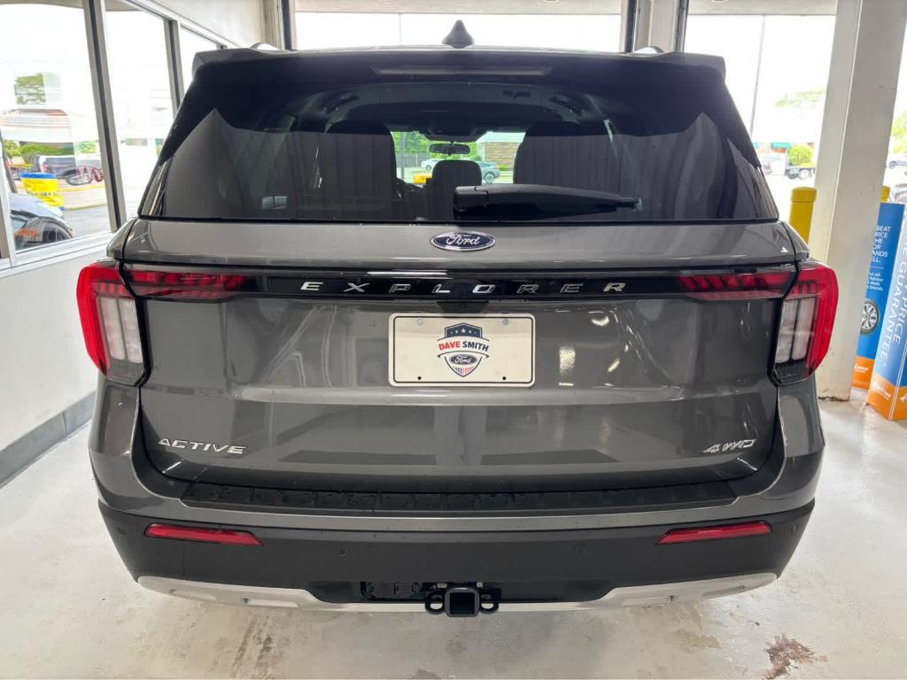 new 2025 Ford Explorer car, priced at $45,229