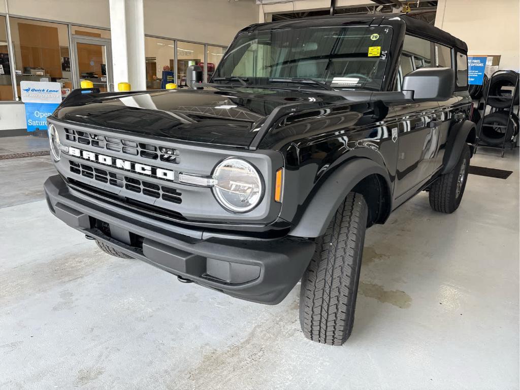 new 2025 Ford Bronco car, priced at $42,499