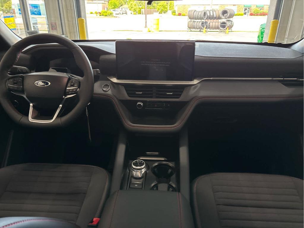 new 2025 Ford Explorer car, priced at $51,609