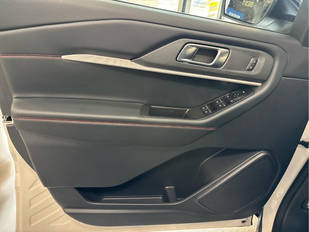 new 2025 Ford Explorer car, priced at $51,609