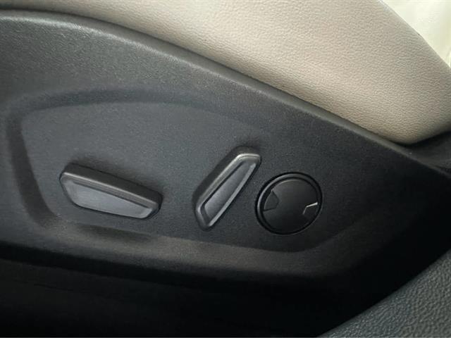 used 2024 Ford Edge car, priced at $33,349
