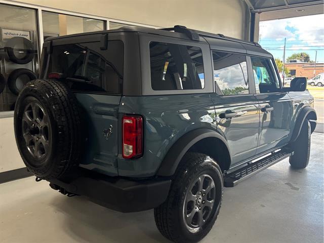 used 2023 Ford Bronco car, priced at $40,298