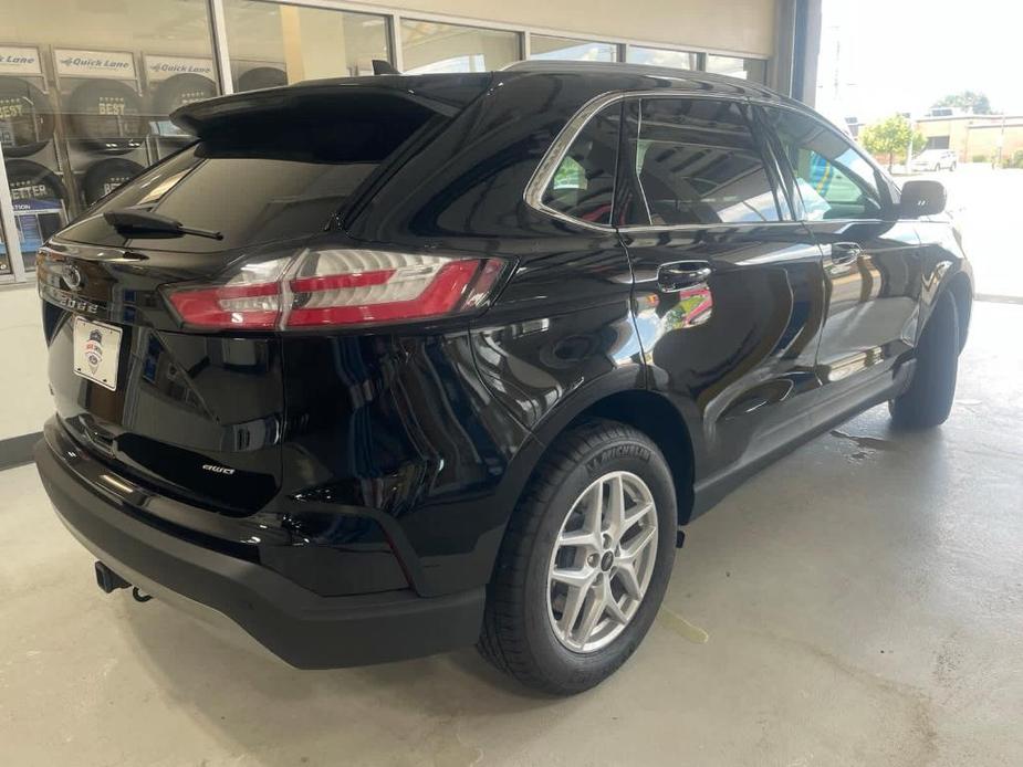 new 2024 Ford Edge car, priced at $36,801