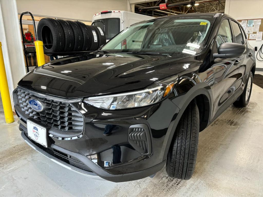 new 2025 Ford Escape car, priced at $30,299