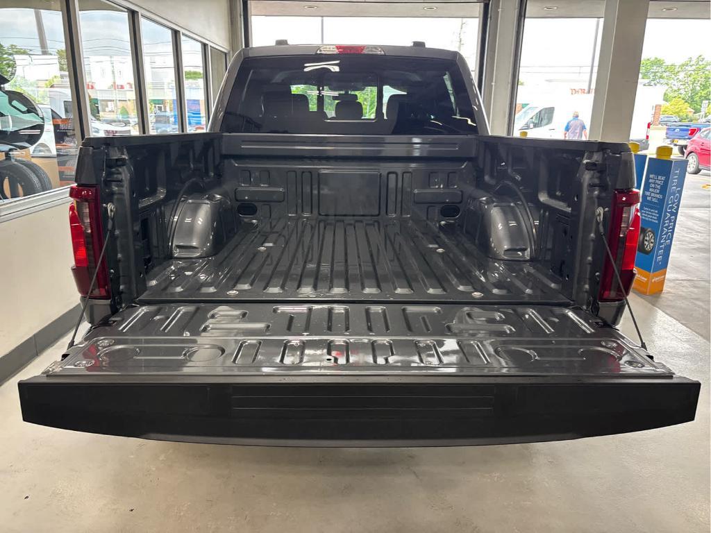 new 2025 Ford F-150 car, priced at $53,859