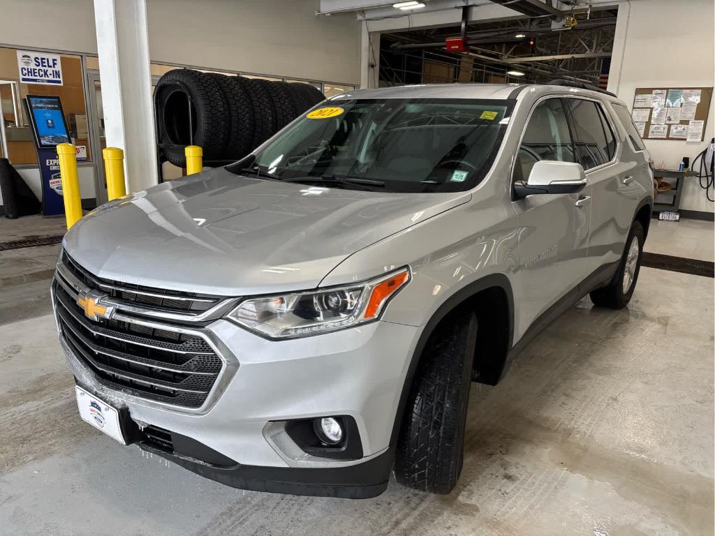 used 2021 Chevrolet Traverse car, priced at $25,599