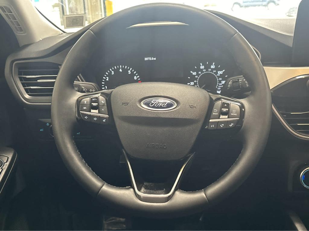 used 2022 Ford Escape car, priced at $25,885