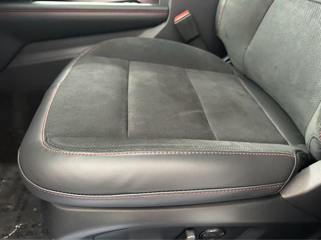 new 2025 Ford Explorer car, priced at $60,455