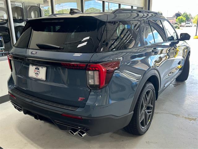 new 2025 Ford Explorer car, priced at $60,455