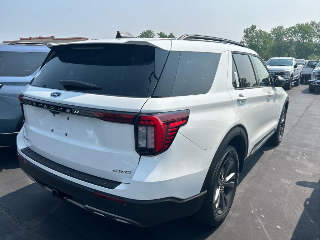new 2025 Ford Explorer car, priced at $45,906