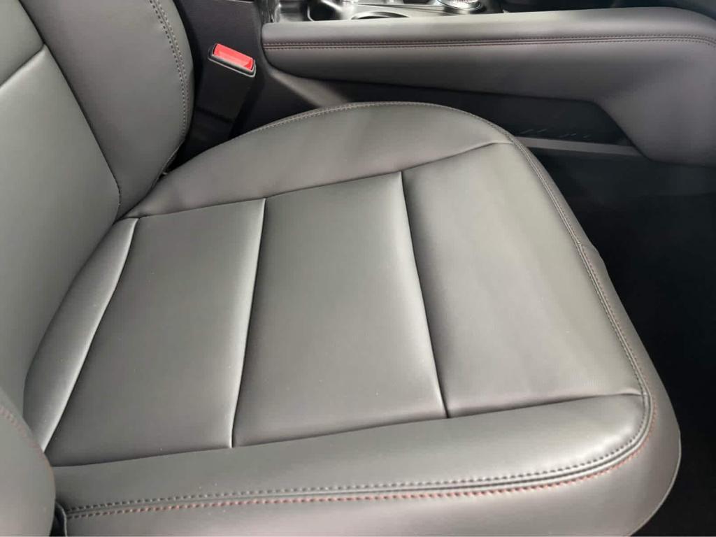 new 2025 Ford Explorer car, priced at $44,850