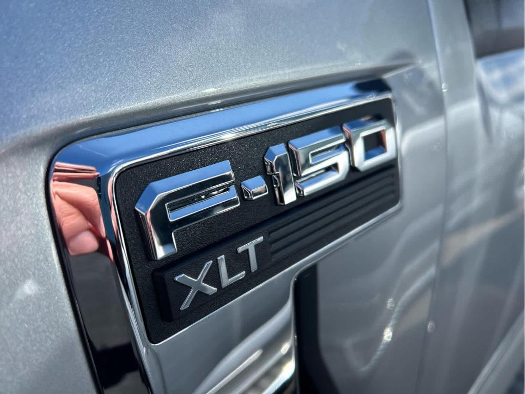 new 2025 Ford F-150 car, priced at $54,359