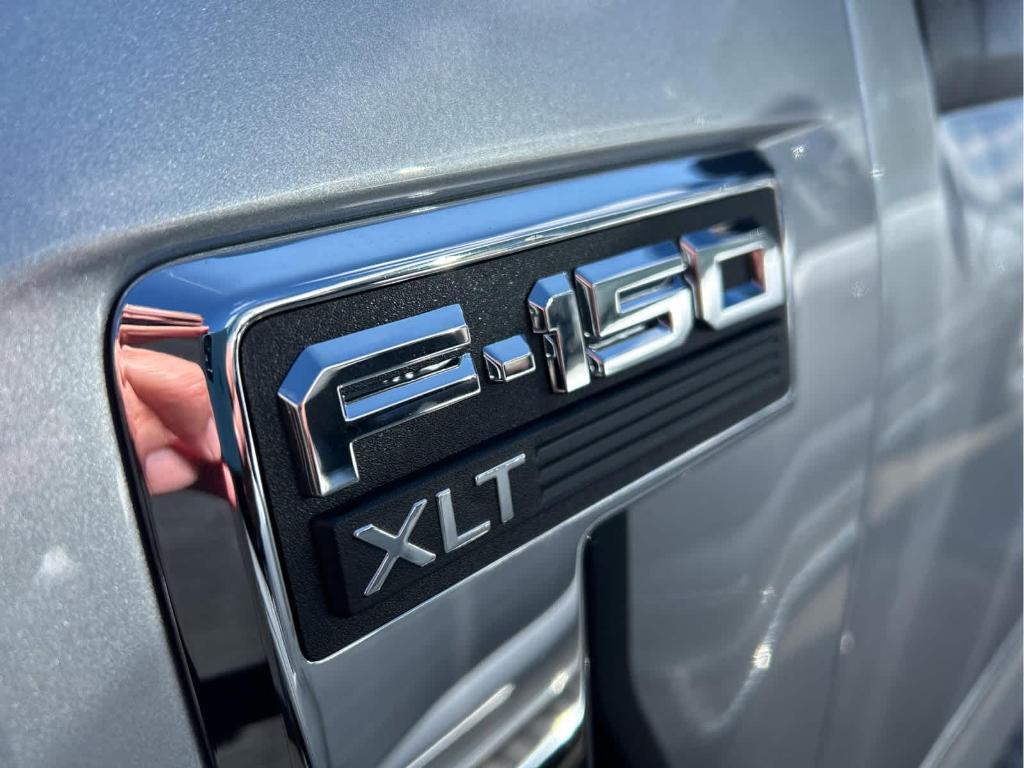new 2025 Ford F-150 car, priced at $54,359