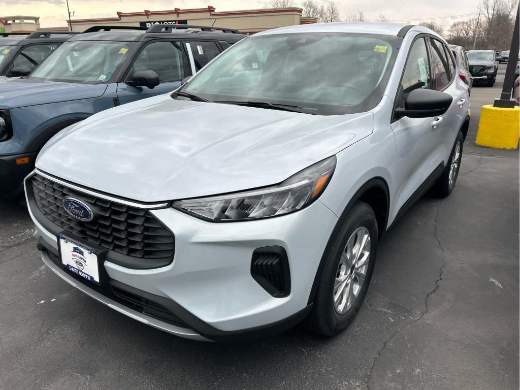 new 2025 Ford Escape car, priced at $30,699