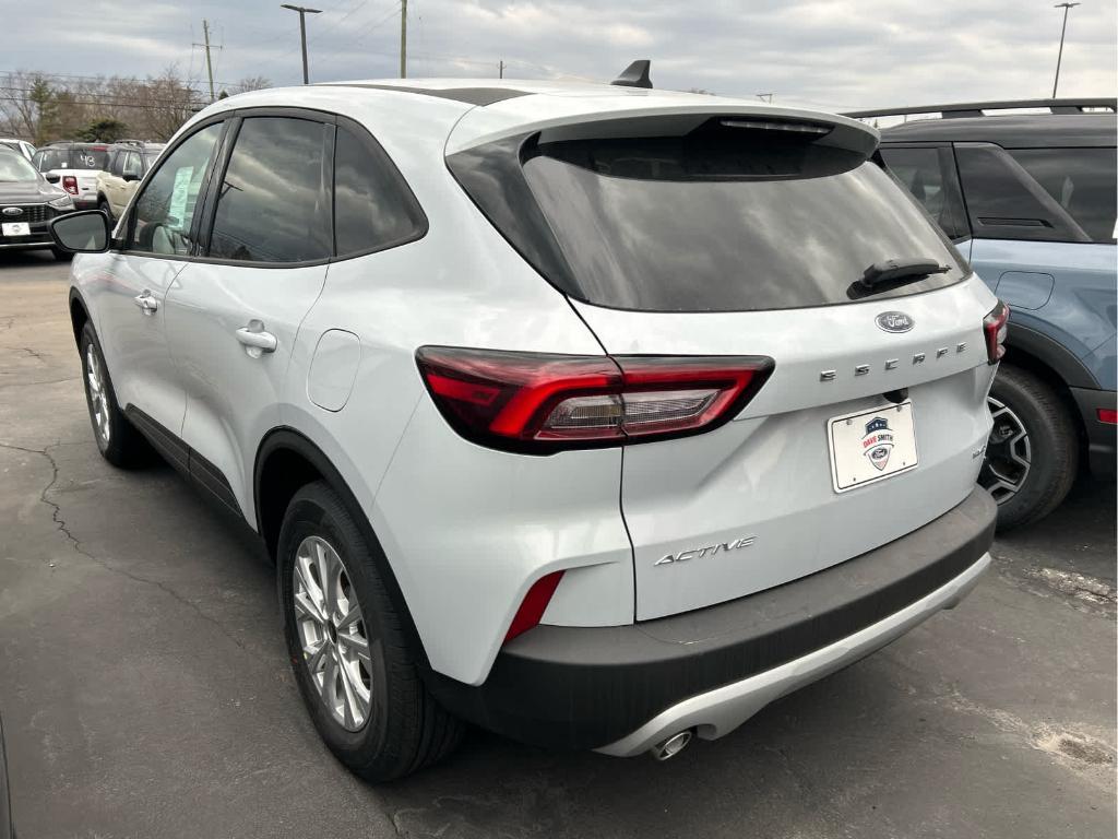 new 2025 Ford Escape car, priced at $30,699