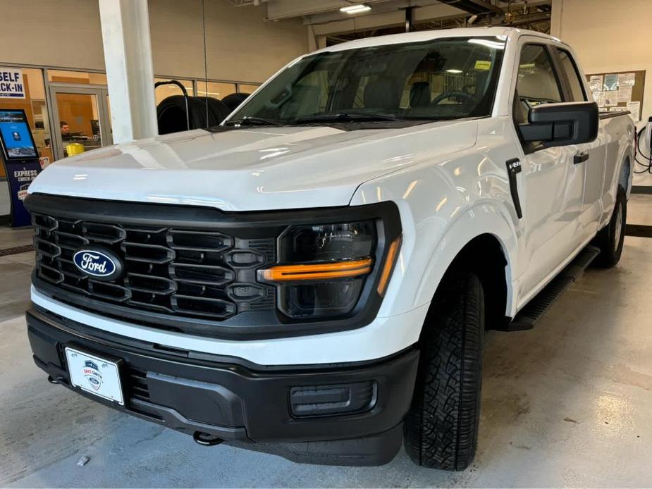 new 2024 Ford F-150 car, priced at $43,450