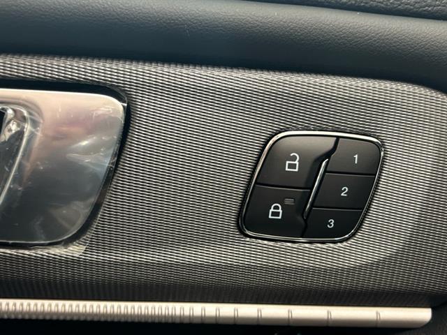 new 2025 Ford Explorer car, priced at $53,370