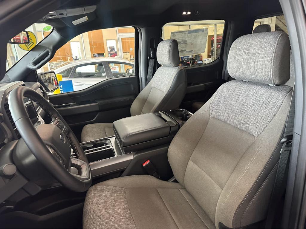 new 2025 Ford F-150 car, priced at $53,859