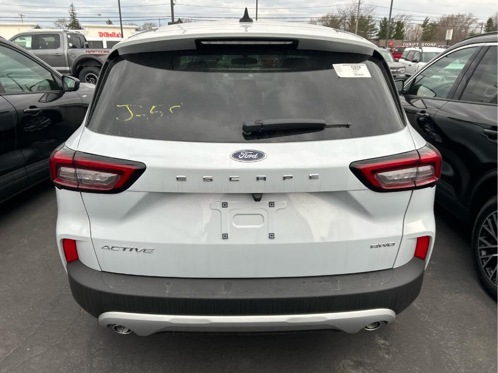 new 2025 Ford Escape car, priced at $30,999