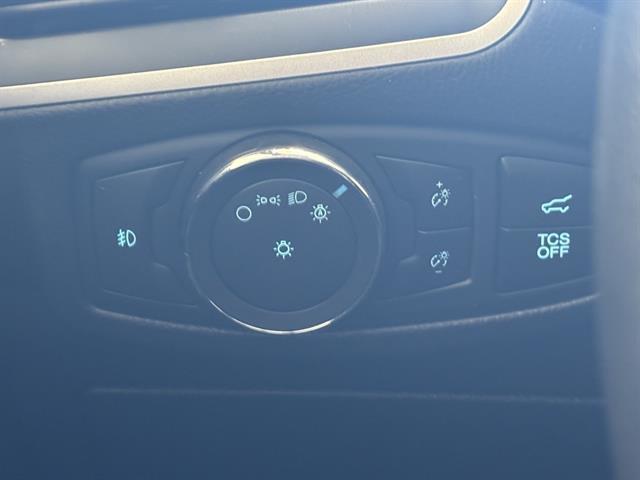 used 2022 Ford Edge car, priced at $27,955