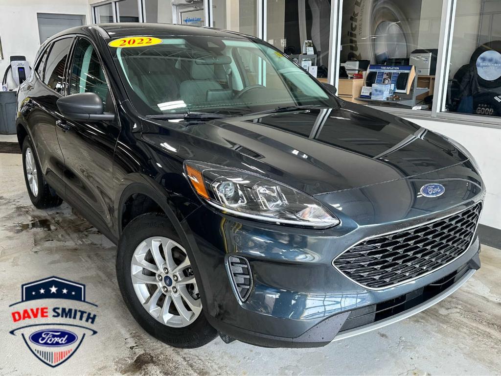 used 2022 Ford Escape car, priced at $21,555