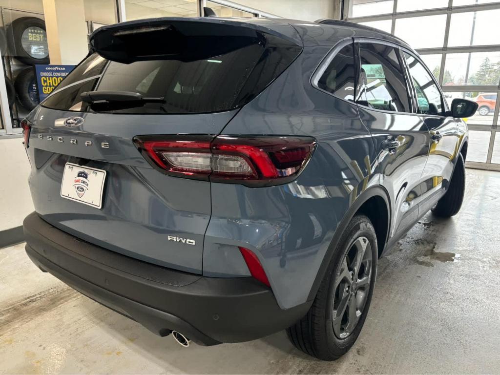 new 2025 Ford Escape car, priced at $32,499