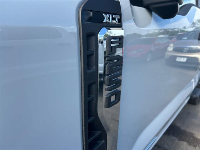 new 2025 Ford F-250 car, priced at $63,208