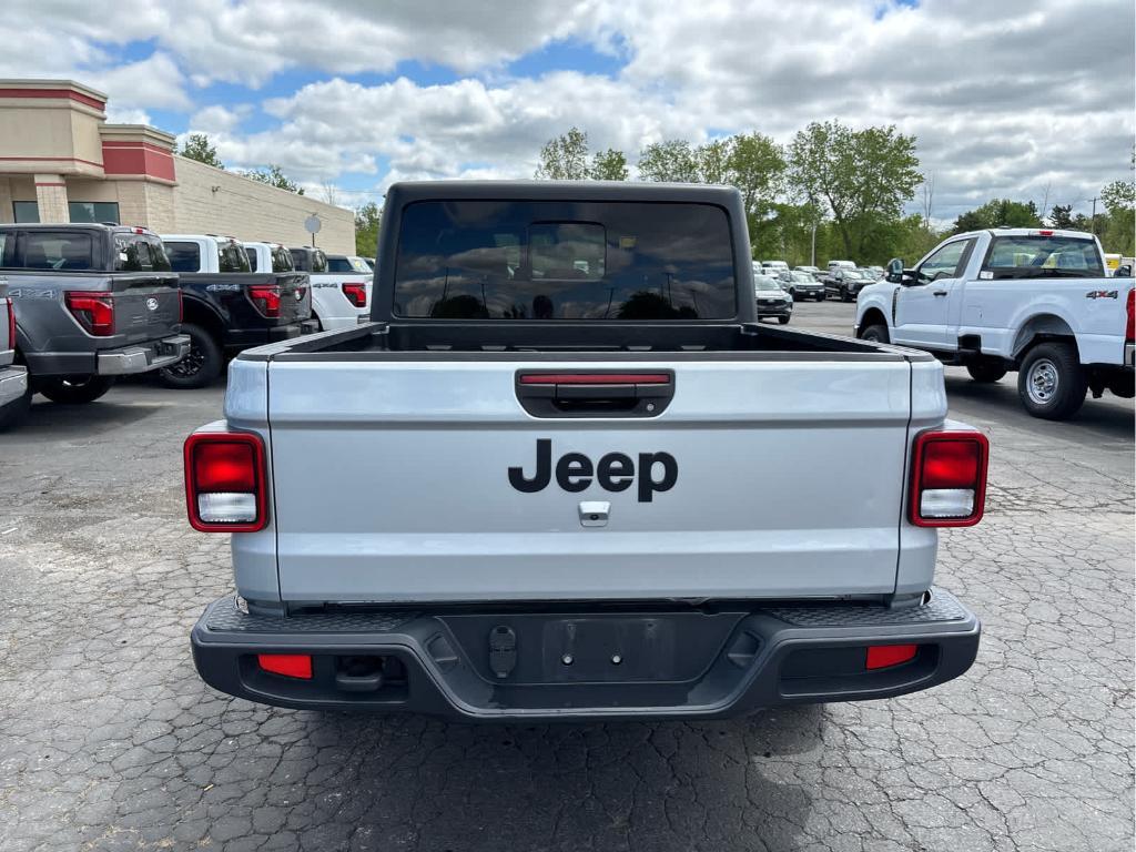 used 2023 Jeep Gladiator car, priced at $29,208