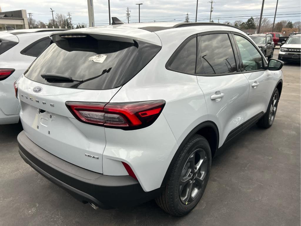 new 2025 Ford Escape car, priced at $31,299