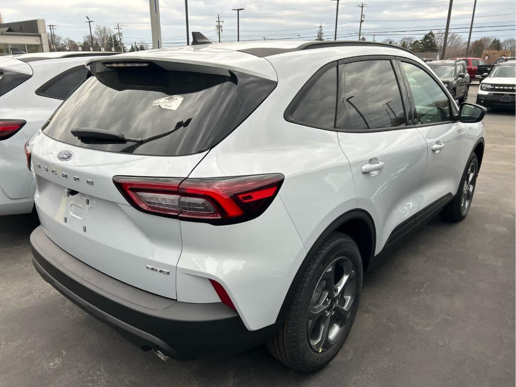 new 2025 Ford Escape car, priced at $31,299