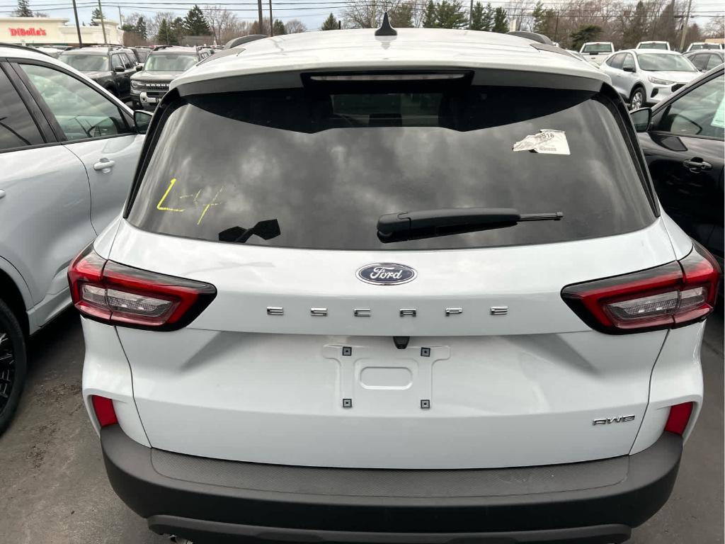 new 2025 Ford Escape car, priced at $31,299