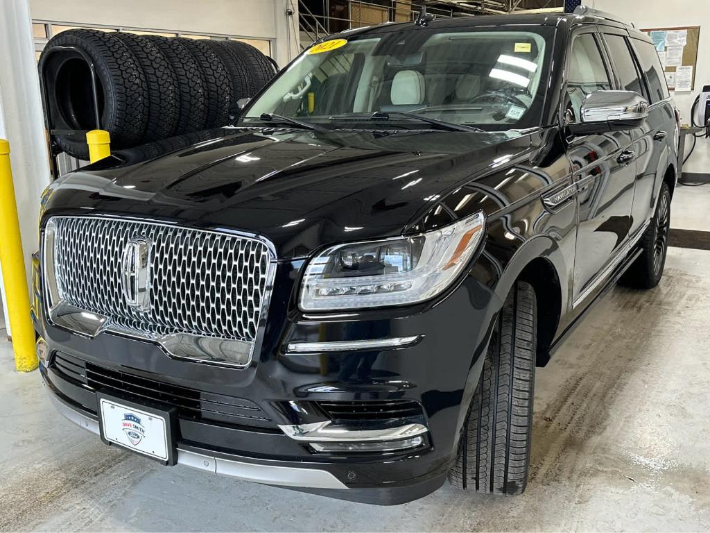 used 2021 Lincoln Navigator car, priced at $59,492