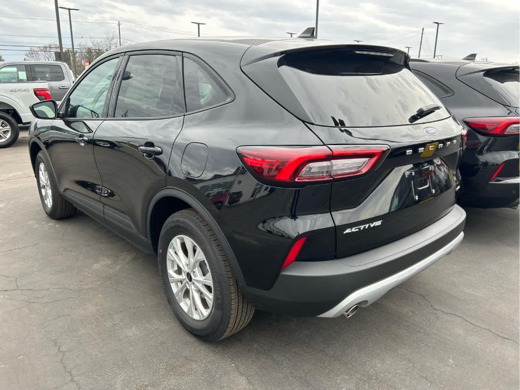 new 2025 Ford Escape car, priced at $30,599