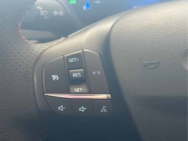 new 2025 Ford Escape car, priced at $31,090
