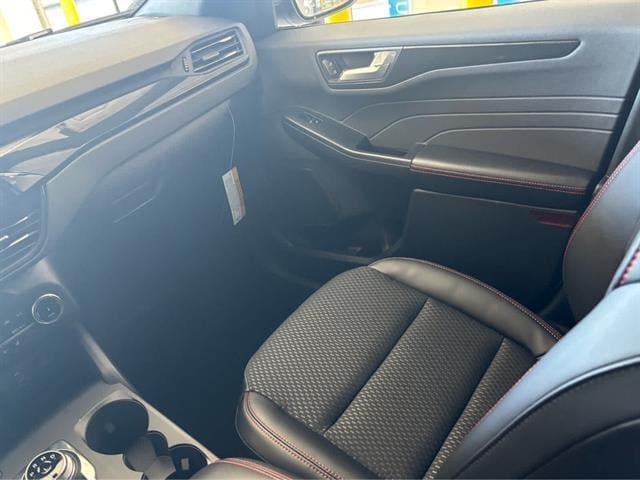new 2025 Ford Escape car, priced at $31,090