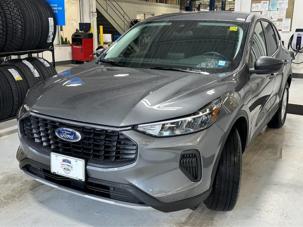new 2025 Ford Escape car, priced at $30,868