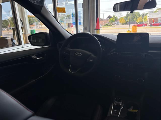 new 2025 Ford Escape car, priced at $31,090