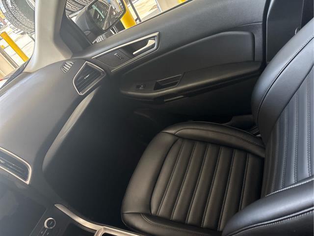 used 2023 Ford Edge car, priced at $25,407