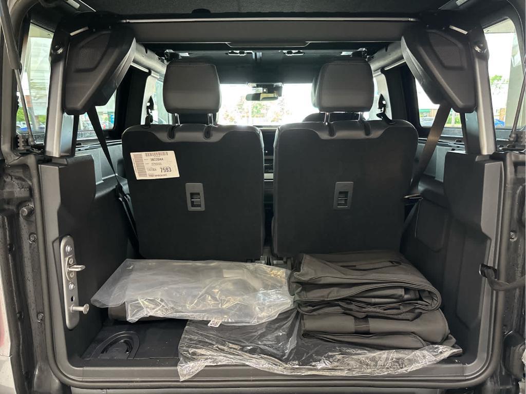 new 2024 Ford Bronco car, priced at $45,931