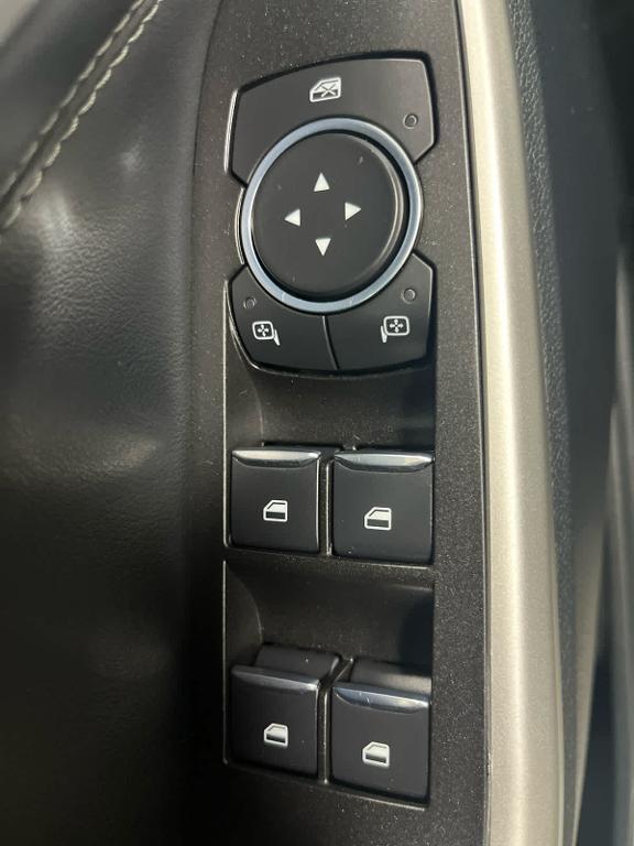 used 2022 Ford Explorer car, priced at $31,325