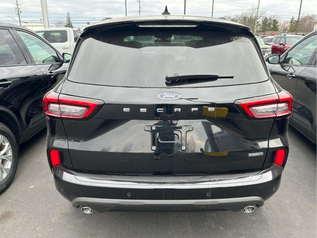 new 2025 Ford Escape car, priced at $37,065